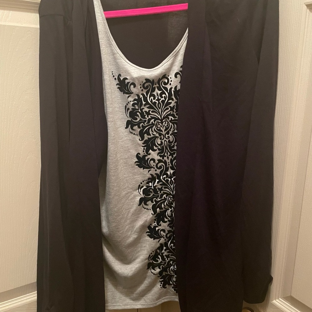 White stag - black cardigan w/built in top sz L NWT